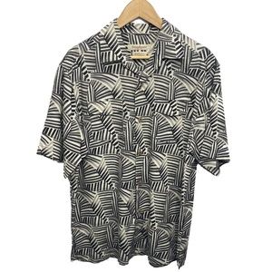 Tommy Bahama Mens Silk Blend, Short Sleeve Shirt, Medium